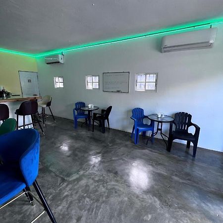 Sunrise Internet Cafe And Hotel لاس تاريناس المظهر الخارجي الصورة